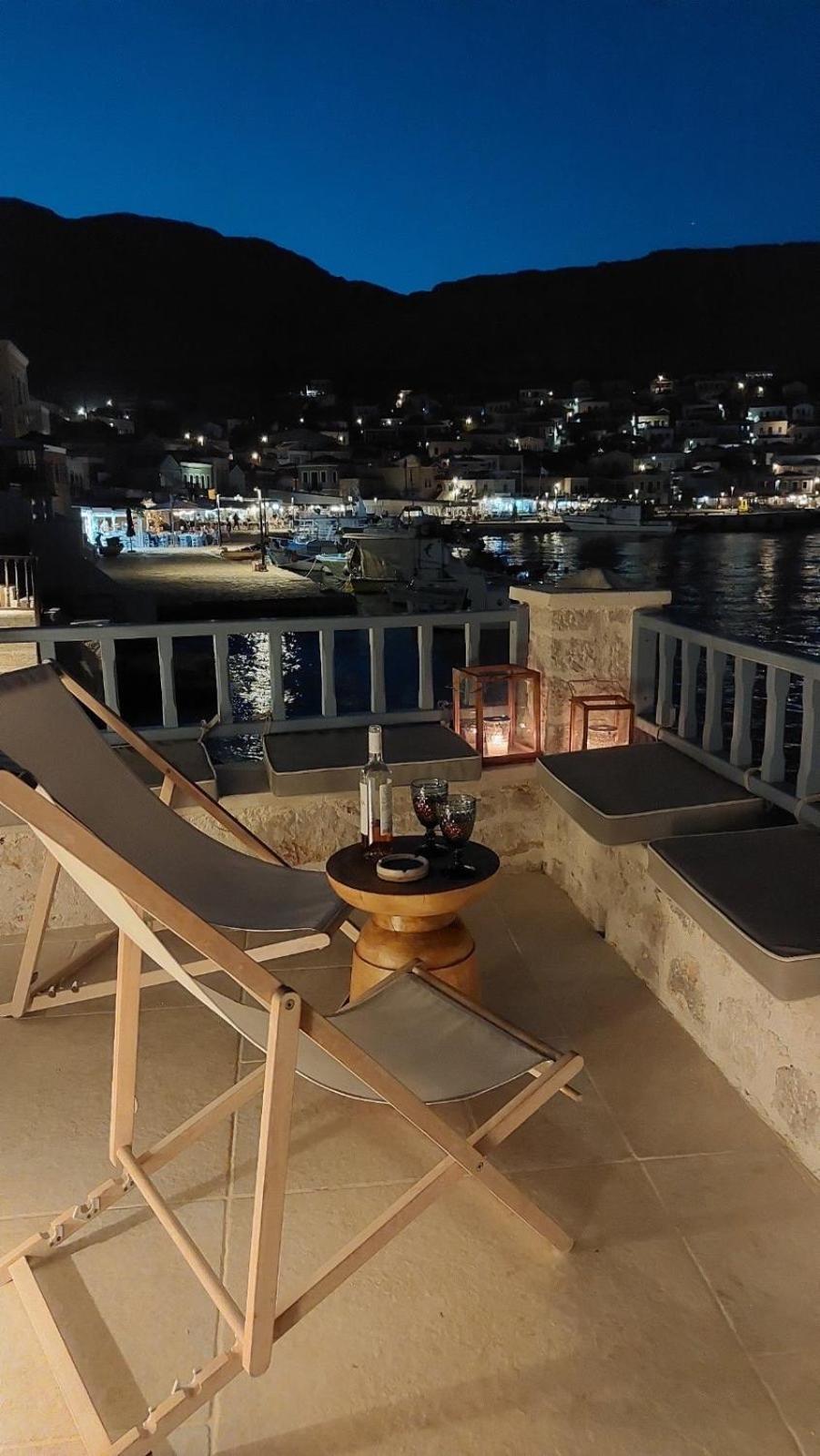 Halki Sea Breeze - A Waterfront Villa Exterior foto